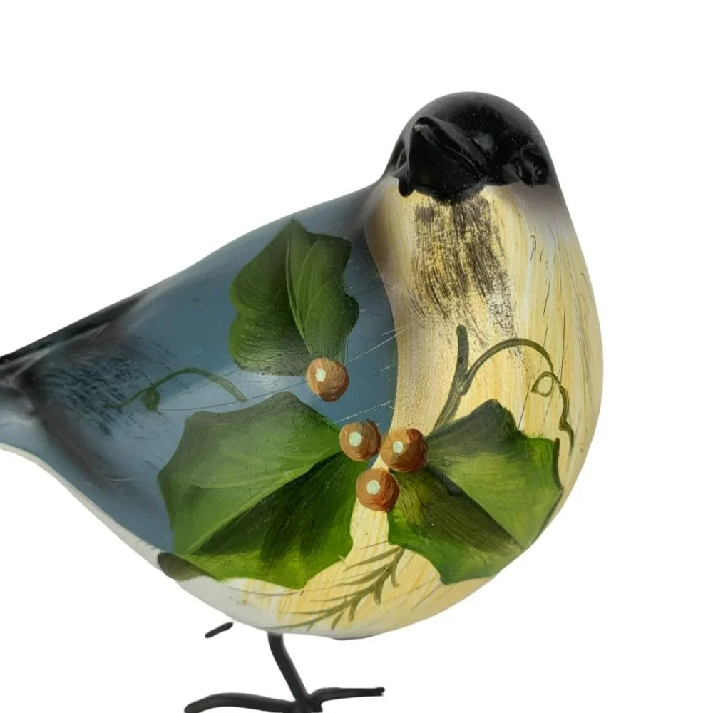 Vtg Hand Painted Bird Figurine Winter Holly Berry Black-Capped Chickadee Holiday - Picture 2 of 8